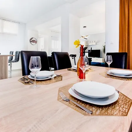 Lea's Apartman Rovinj